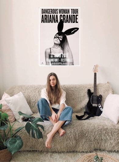 Ariana Grande - Dangerous Woman , Frankfurt 2017 - Konzertplakat